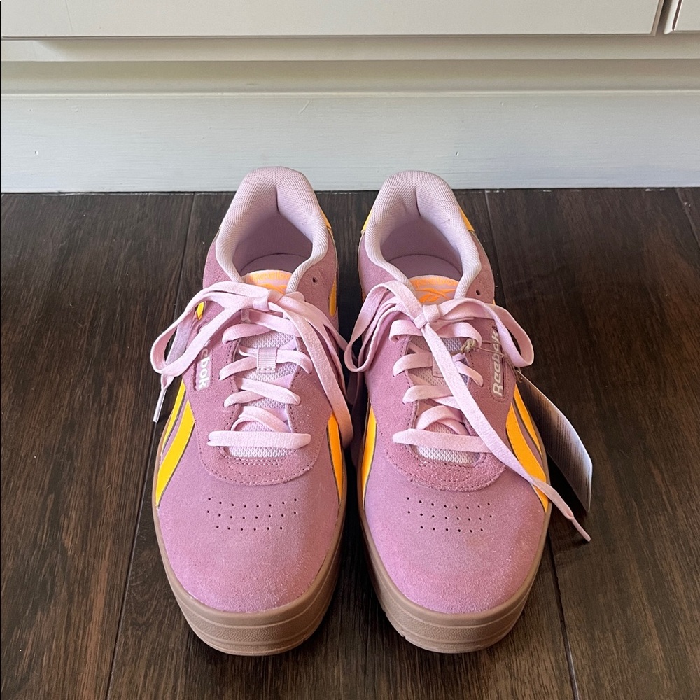 NWT REEBOK Court Advance Surge Leather Sneakers - Picture 7 of 11